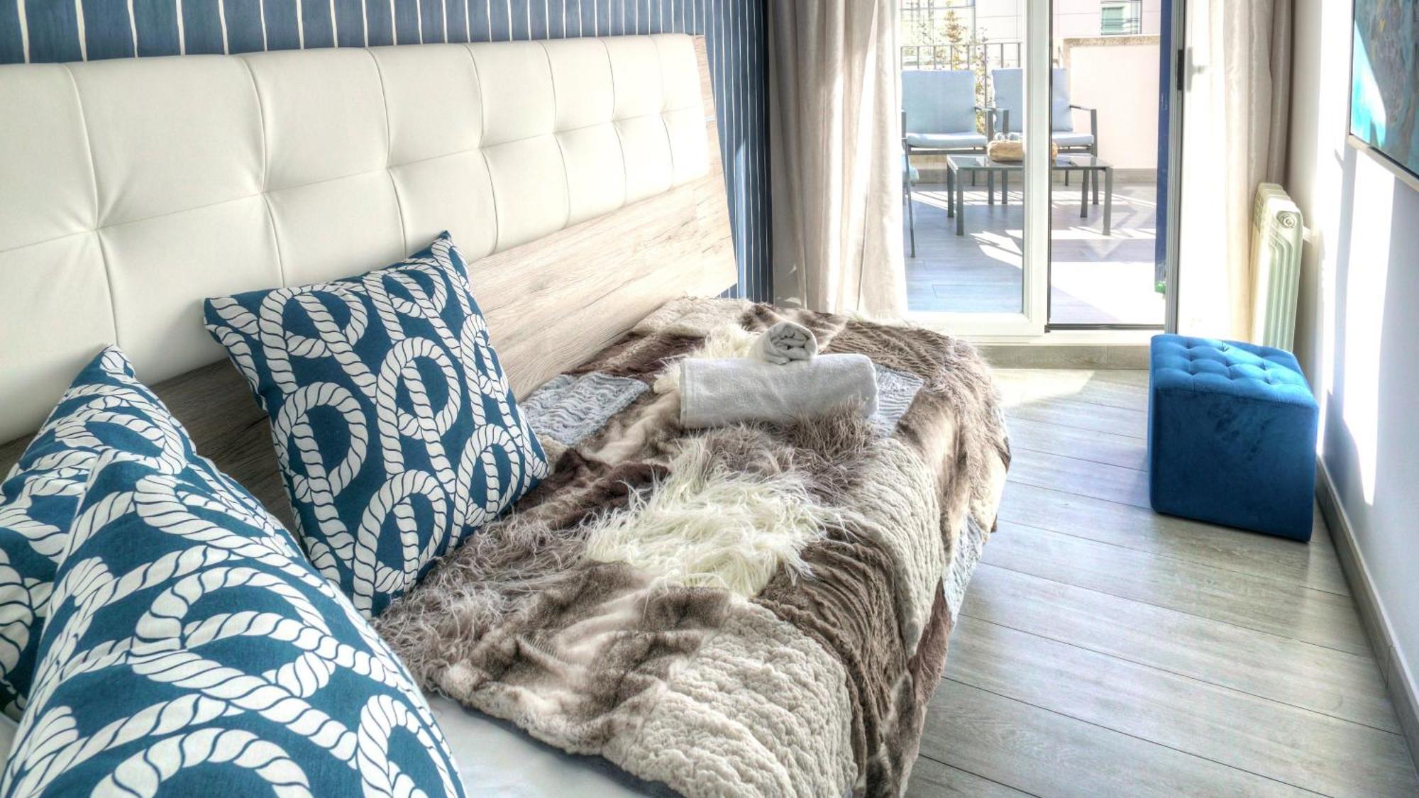 Beachstyle Penthouse By Hello Homes Sitges Exterior photo
