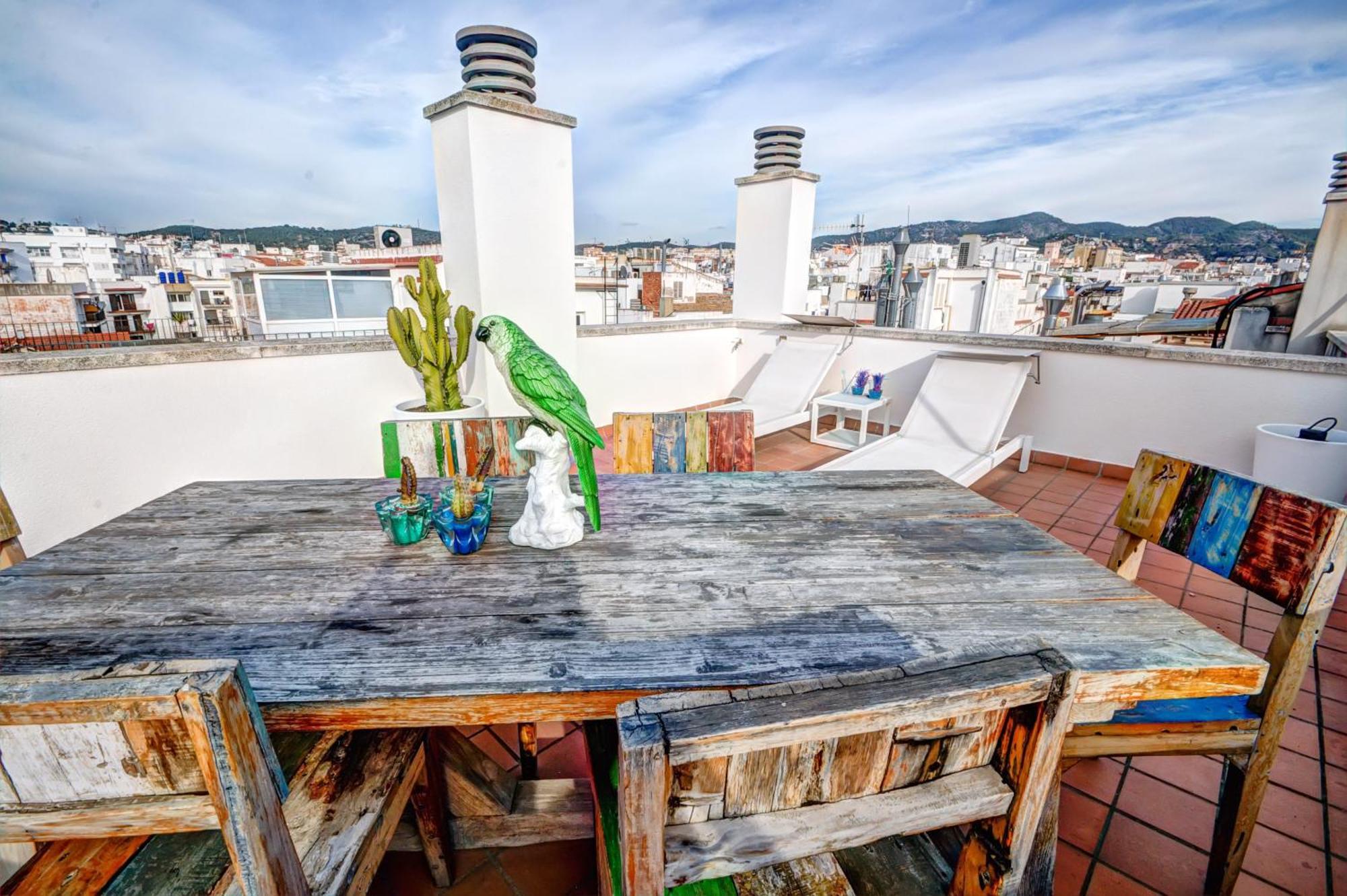 Beachstyle Penthouse By Hello Homes Sitges Exterior photo
